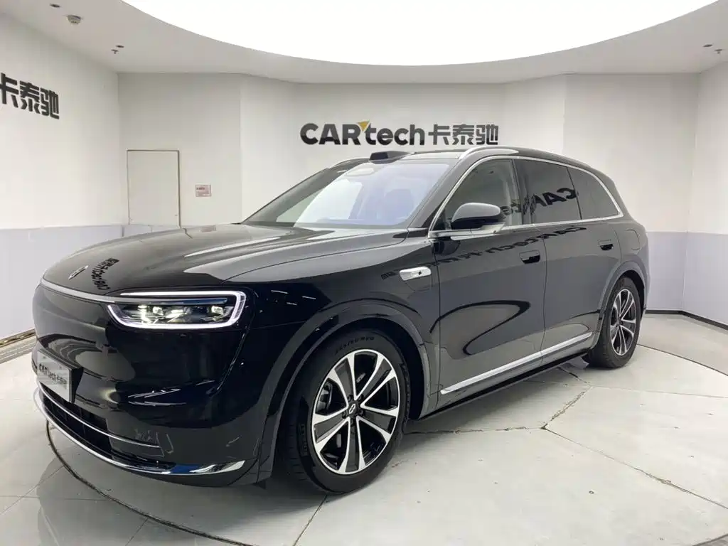 AITO Wenjie AITO M7