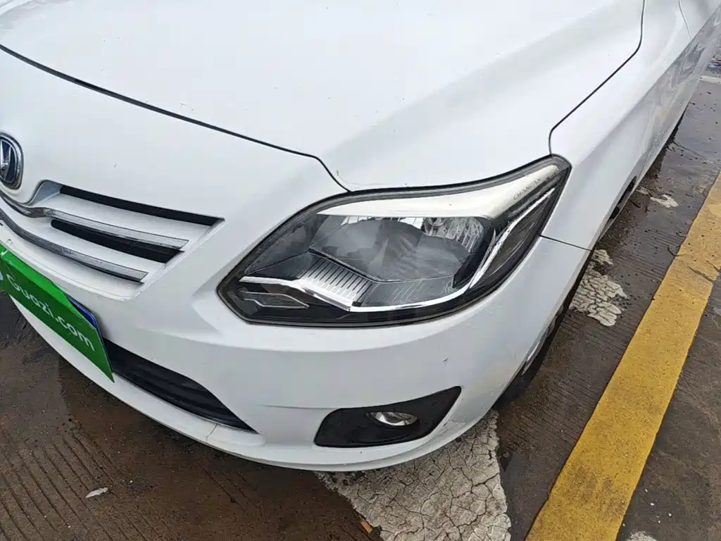 Changan Yuexiang V3 2015 2012 1.3L Manual Luxury Type China IV