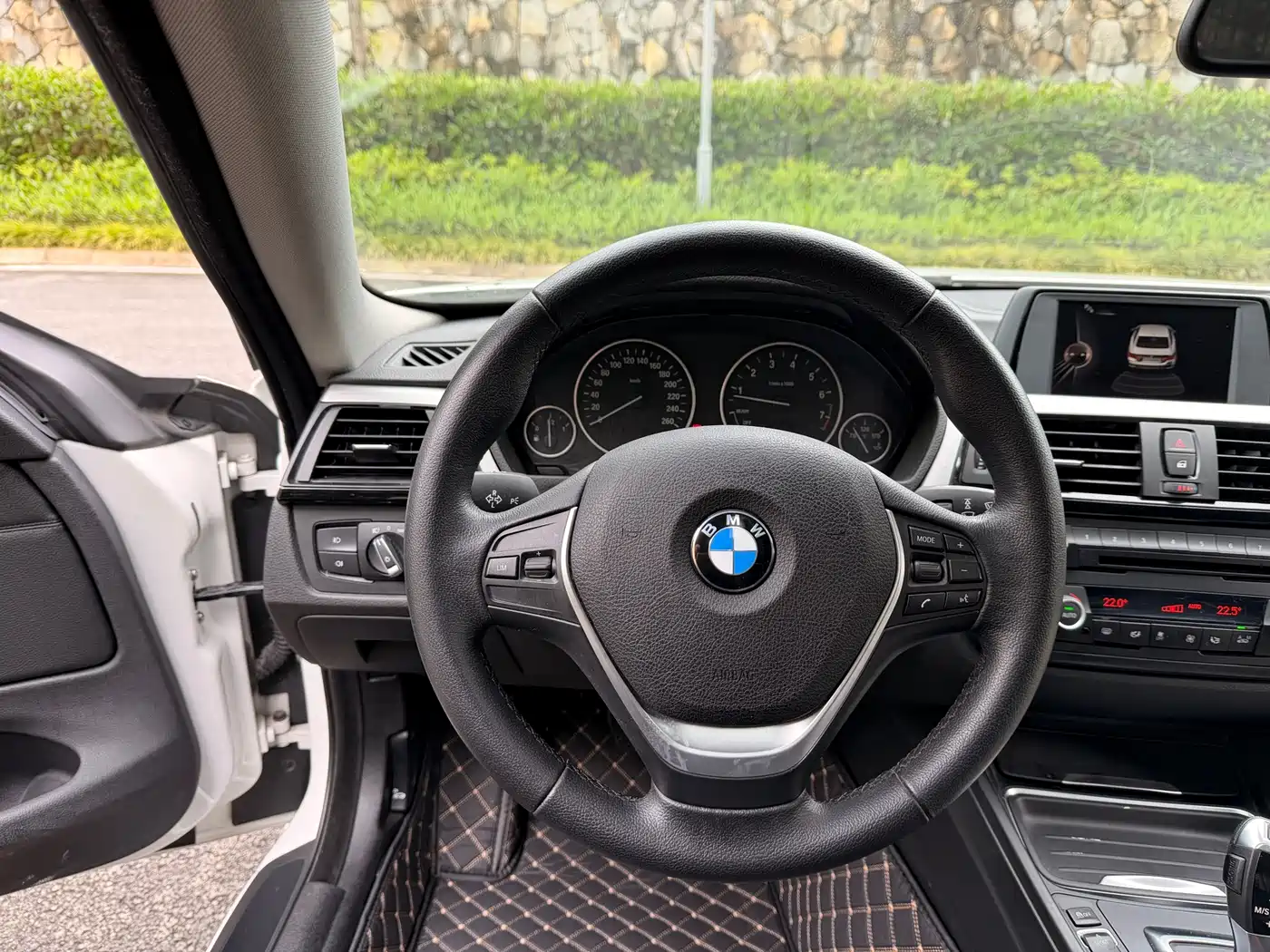 BMW 4 Series 2014 420i Fashion Edition фото 25
