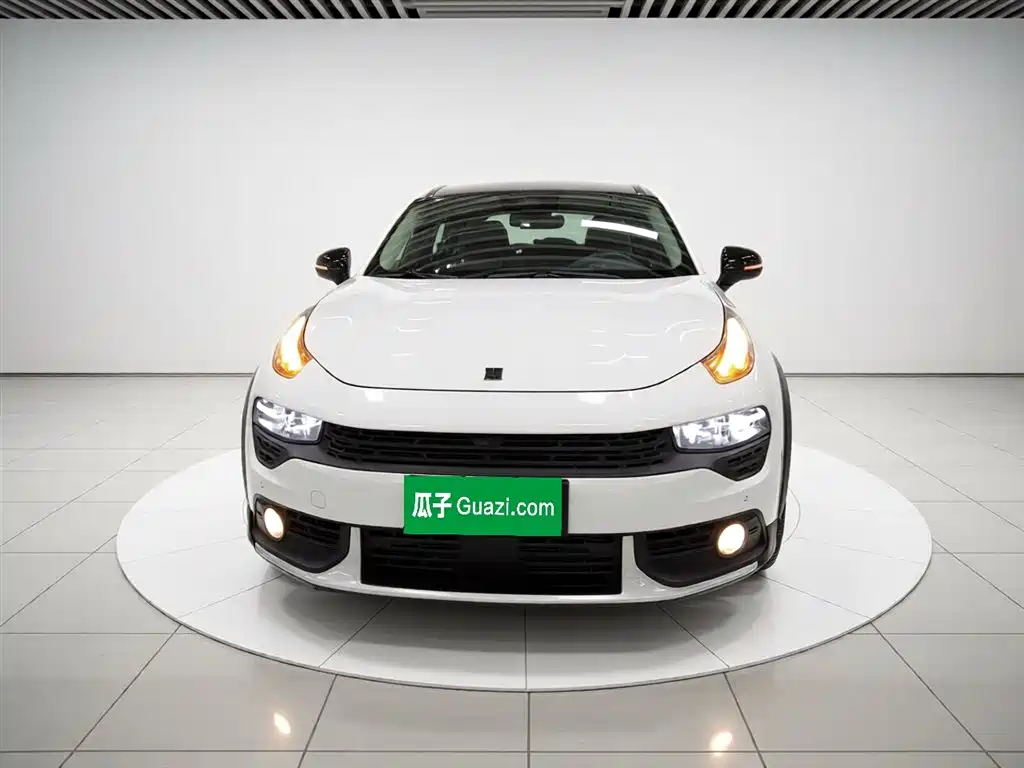 Lynk & Co 02 2019 1.5T DCT FWD Jin Pro Version China VI фото 3