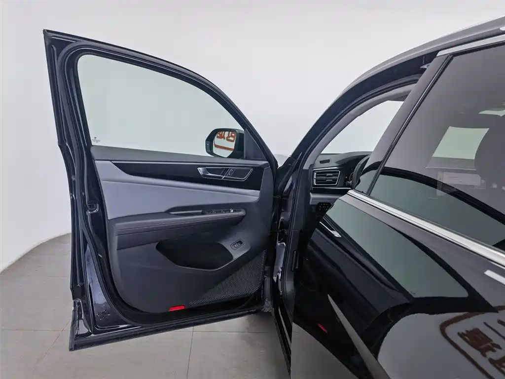 Volkswagen Teramont 2023 Teramont X 330TSI 2WD Luxury фото 8