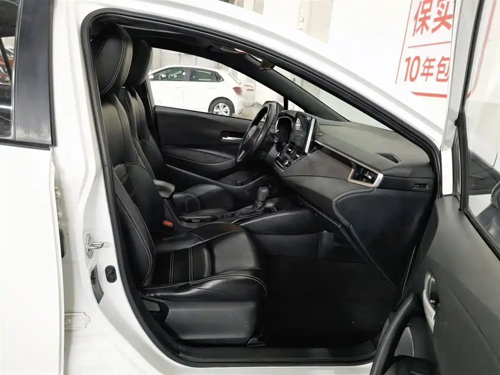 Toyota Levin 2022 185T CVT Luxury Edition фото 23