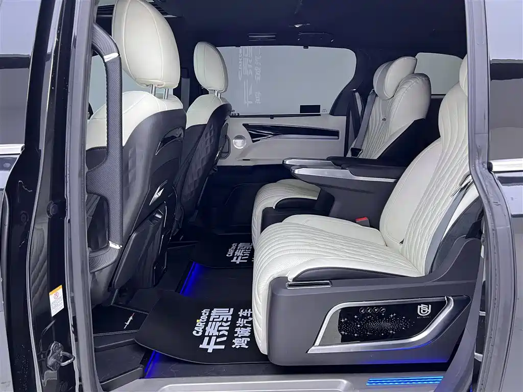 Toyota Sienna 2024 2.5L Hybrid Comfort Edition фото 31