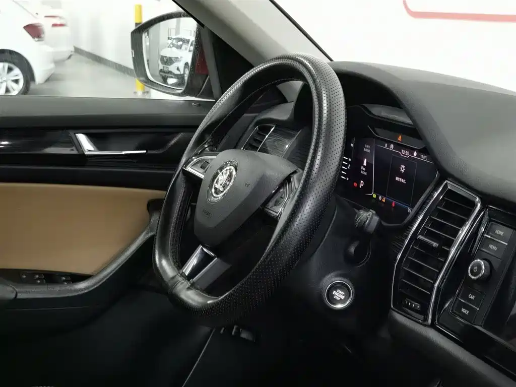 Škoda Kodiaq GT 2019 TSI330 2WD Luxury Edition China V фото 22