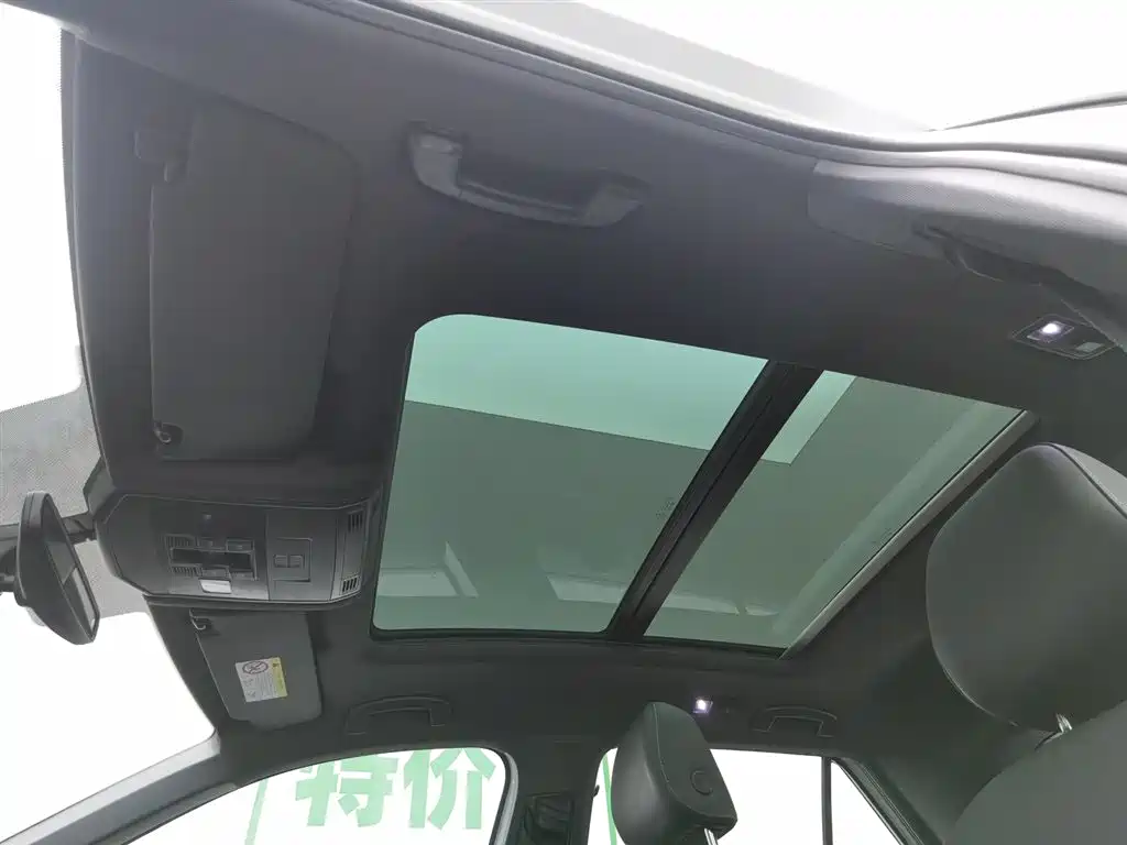 Volkswagen T-ROC 2019 280TSI DSG 2WD Luxury Type China VI фото 14