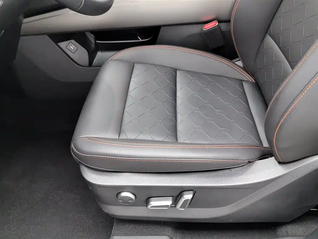 Haval Big Dog 2024 2.0T DCT Chinese Rural Dog Edition фото 20