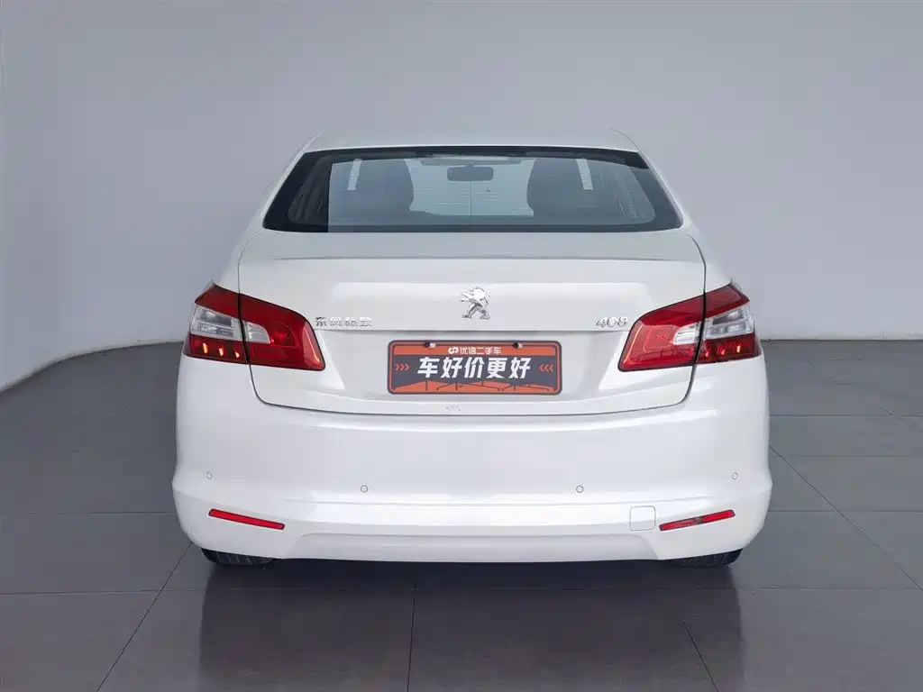 Peugeot 408 2014 1.8L Automatic Luxury Edition фото 4