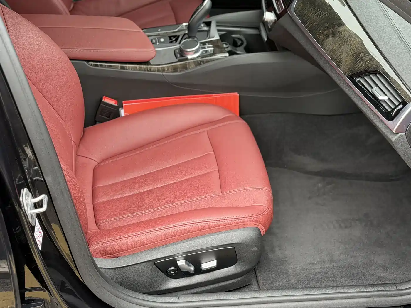 BMW 5 Series 2018 Facelift 530Li Leading M Sport Package фото 9