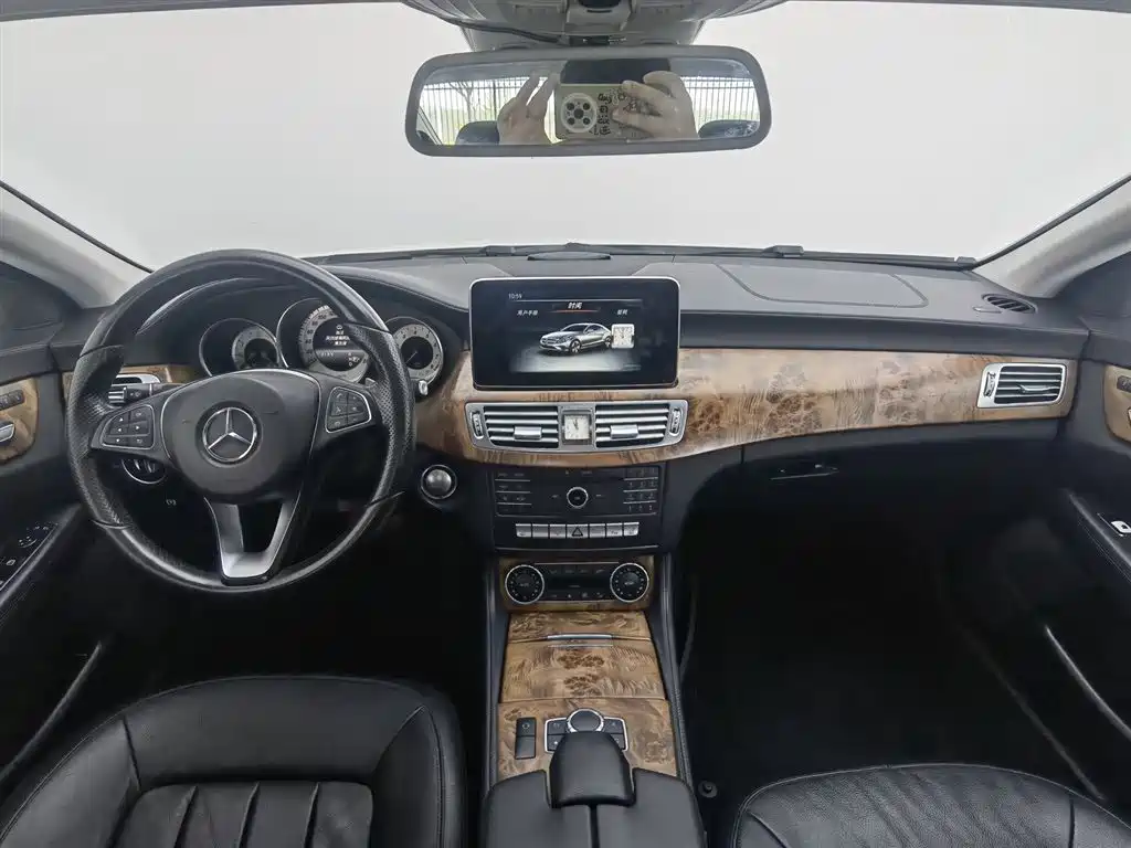 Mercedes-Benz CLS 2015 CLS 320 фото 5