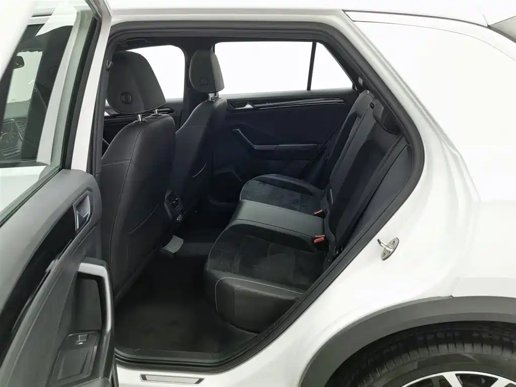 Volkswagen T-ROC 2019 280TSI DSG 2WD Luxury Type China VI фото 15