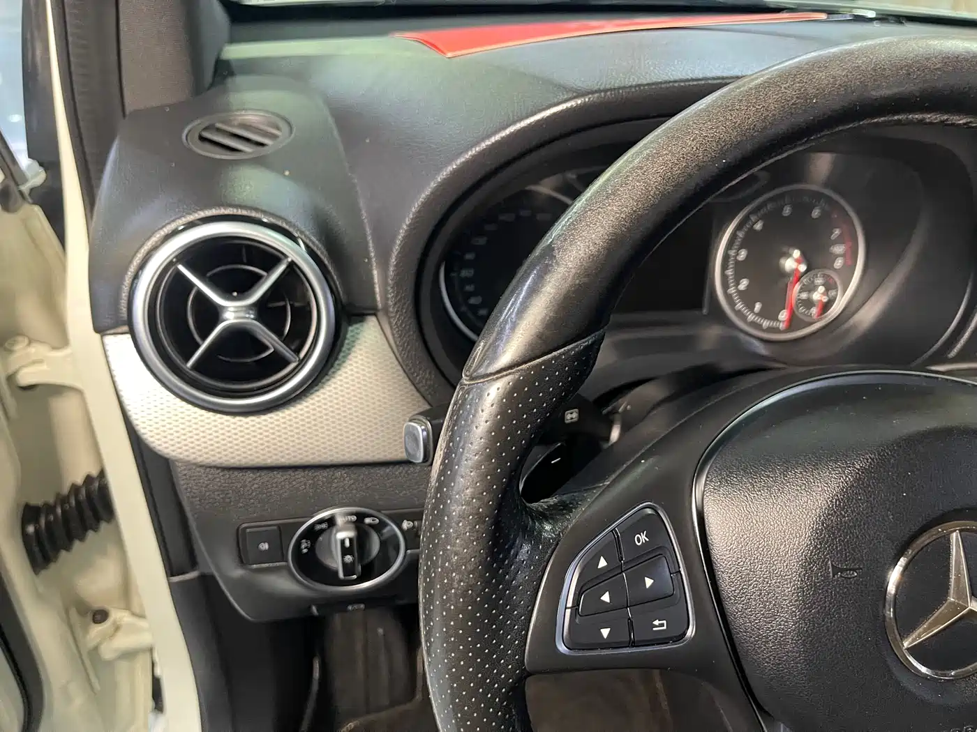 Mercedes-Benz B-Class 2017 B 200 Dynamic фото 7