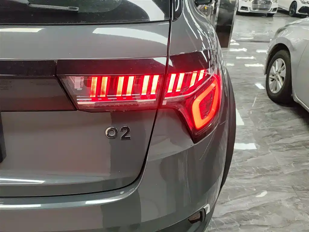 Lynk & Co 02 2019 High Energy Edition 2.0T Automatic 2WD Shine China VI фото 8