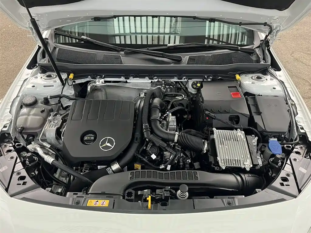 MERCEDES-BENZ CLASS A