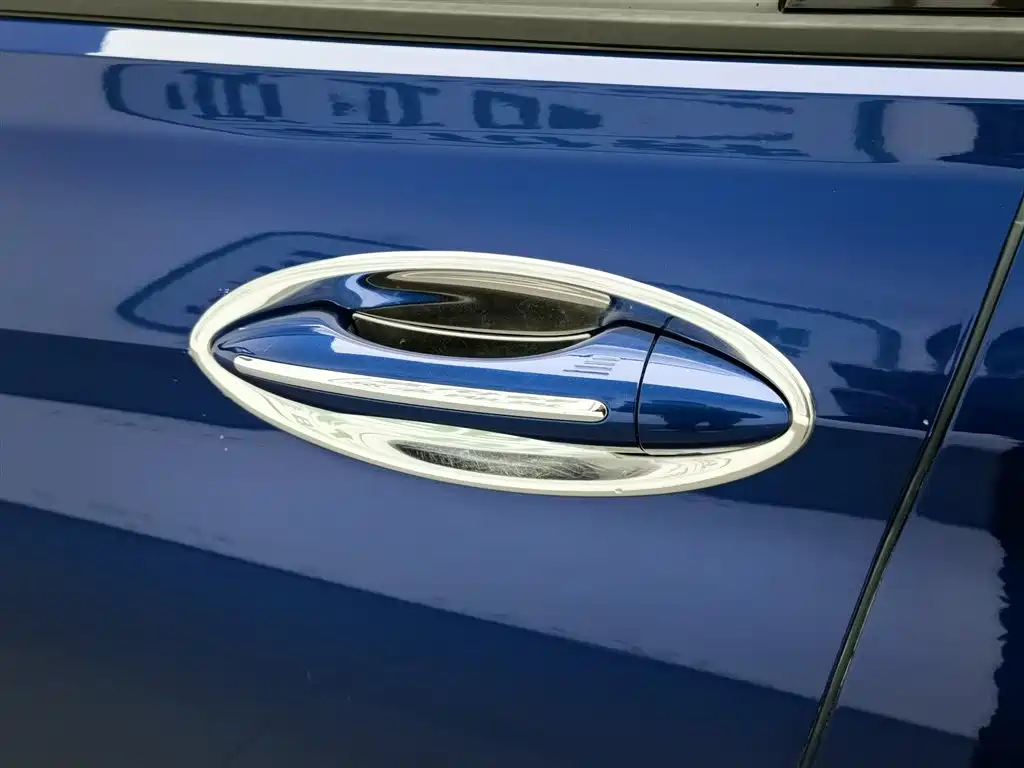 Hongqi H5 2019 30TD Smart Connect Enjoy Edition фото 18