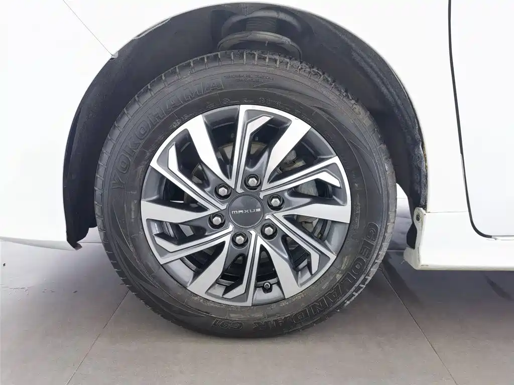 SAIC Maxus Maxus G20 2021 PLUS 2.0T Gasoline Automatic Luxury Edition фото 17