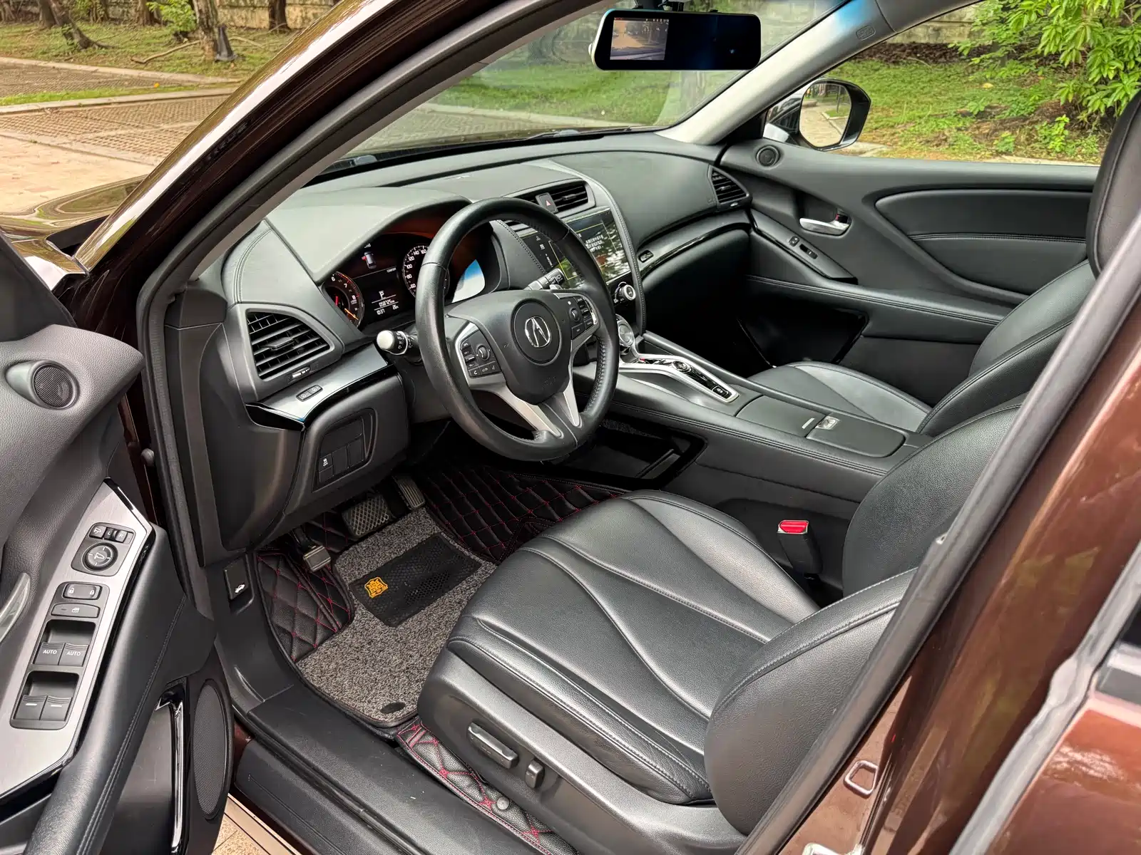 Фото 10 - Acura CDX