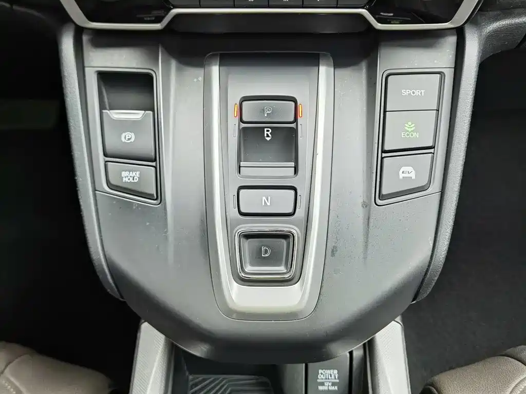 Фото 13 - Honda CR-V