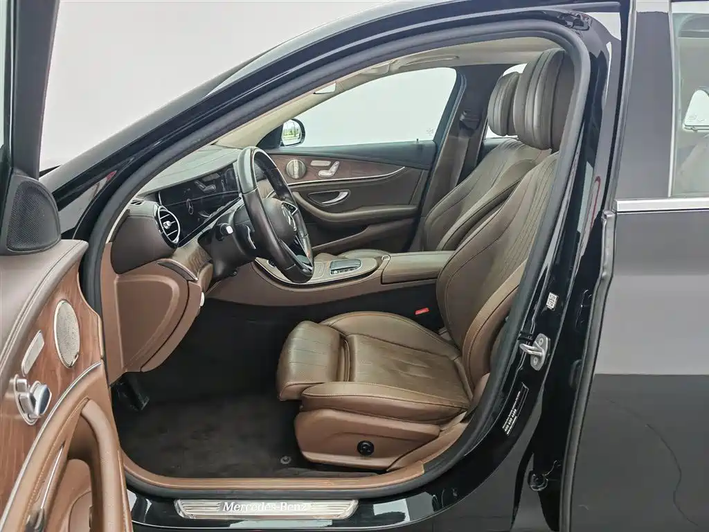 Mercedes-Benz E-Class 2022 Facelift E 300 L Luxury Style фото 10
