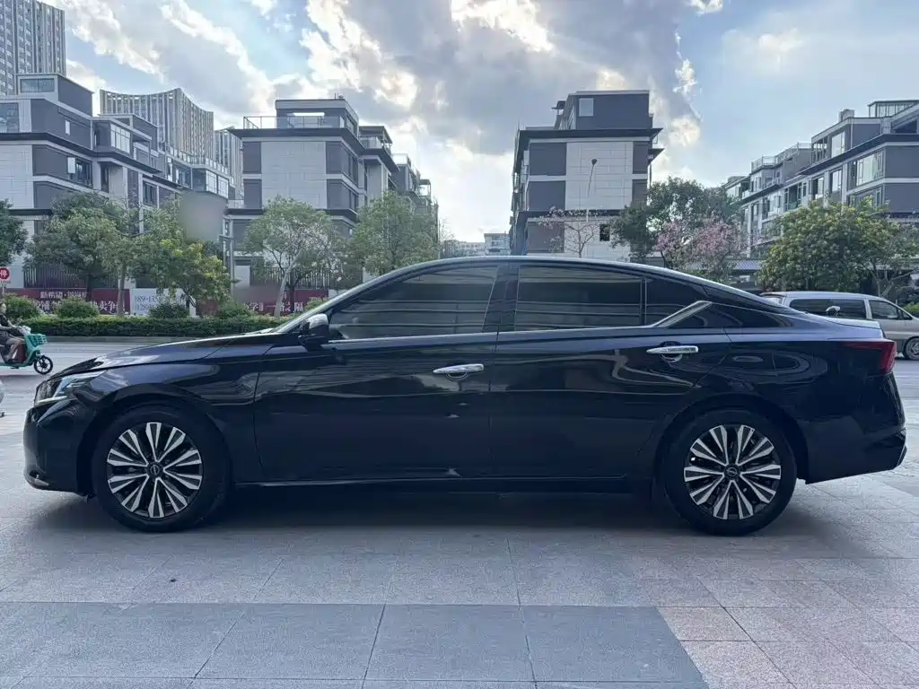 صورة 11 - Nissan Teana