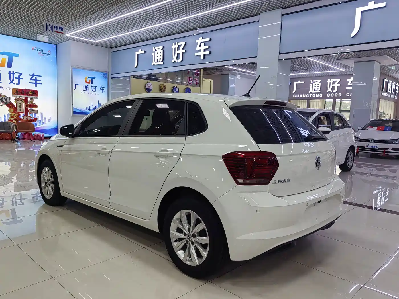 Volkswagen Polo 2021 2019 Plus 1.5L Automatic Colorful Tech Edition