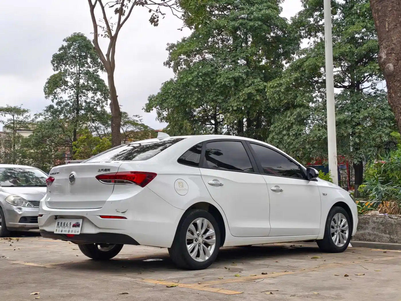 Buick Excelle 2018 15T Manual Elite (China V) фото 18