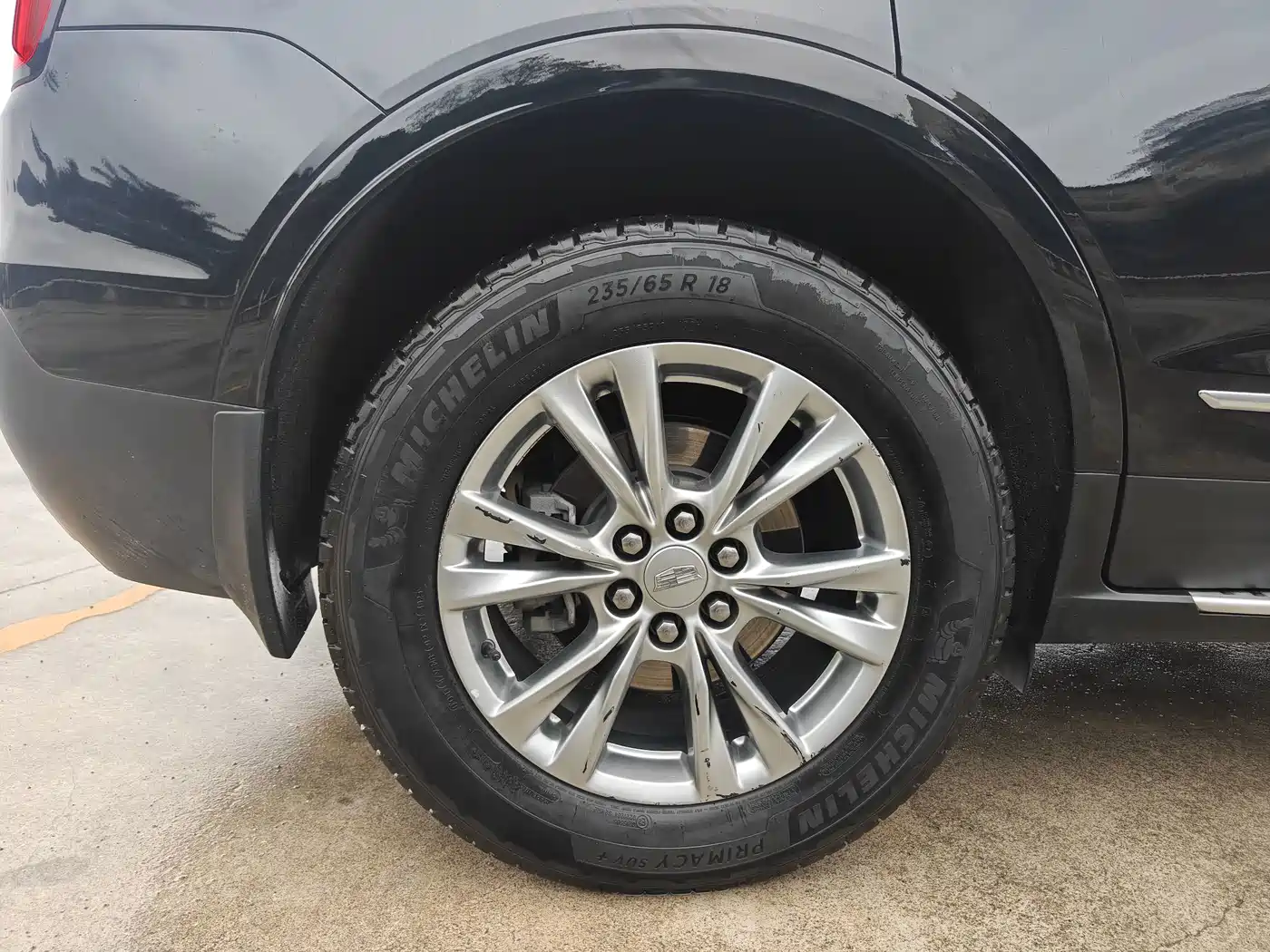 Фото 19 - Cadillac XT5