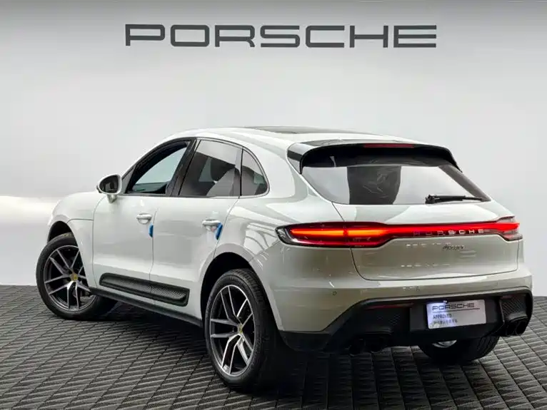Porsche Macan 2023 Macan 2.0T фото 6