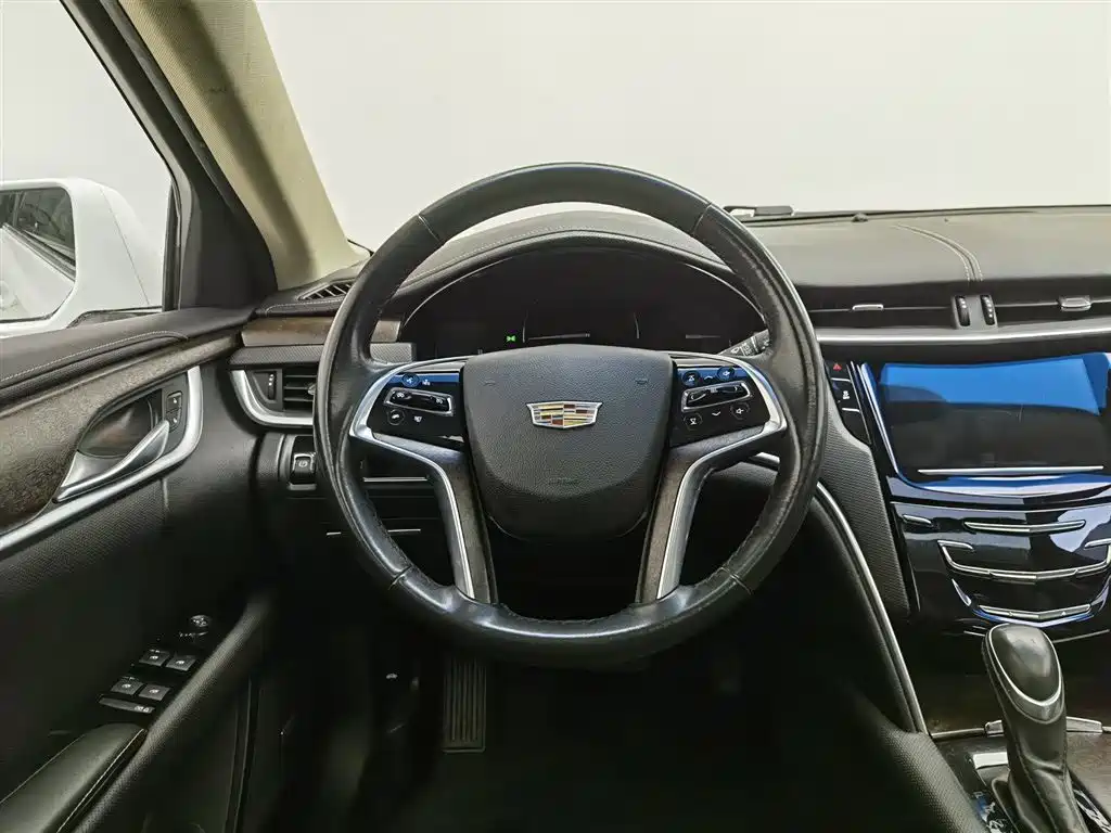 Cadillac XTS 2018 28T Elite фото 11
