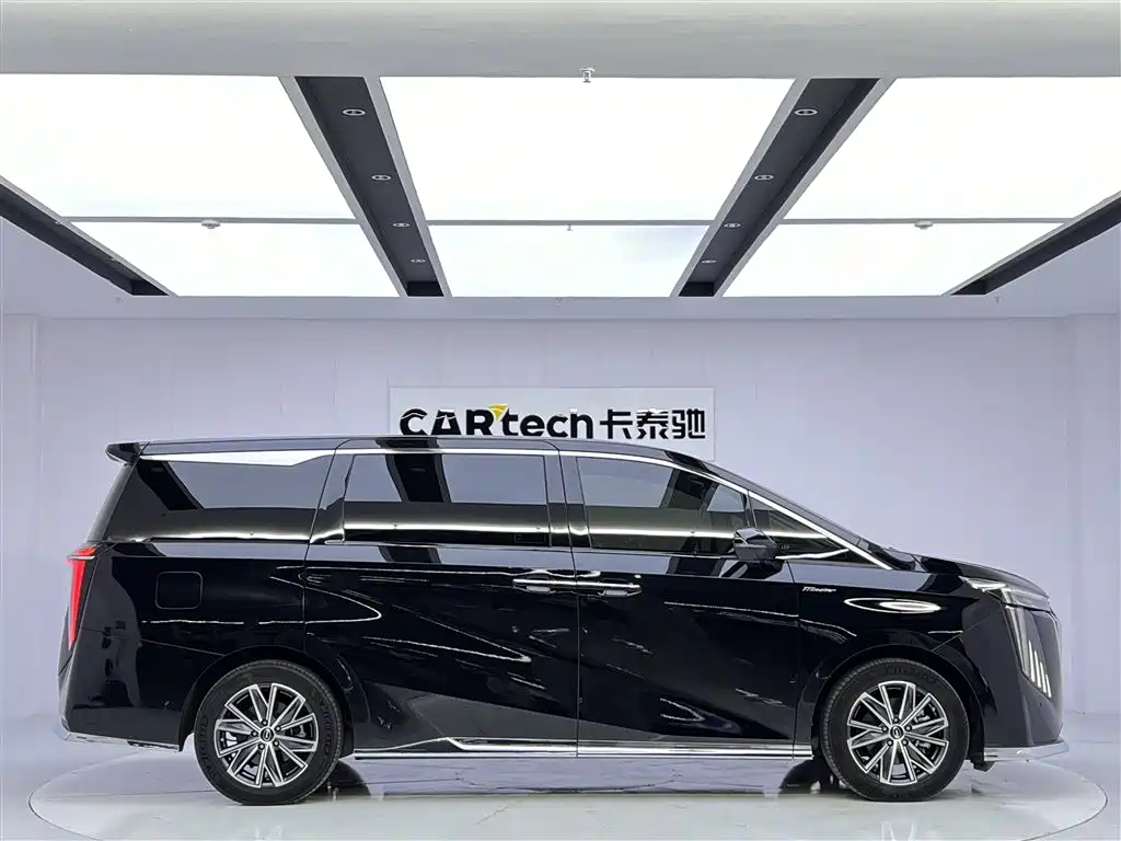 GAC Trumpchi Trumpchi M8 2024 Master Series 400T Ultimate Edition фото 4