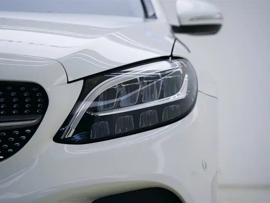 Mercedes-Benz C-Class 2019 Facelift C 260 L Sport фото 27