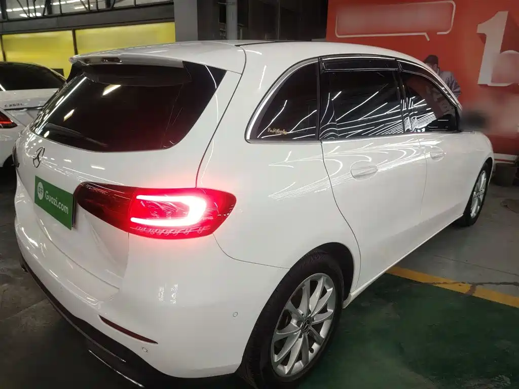 Mercedes-Benz B-Class 2021 B 200 Fashion фото 7