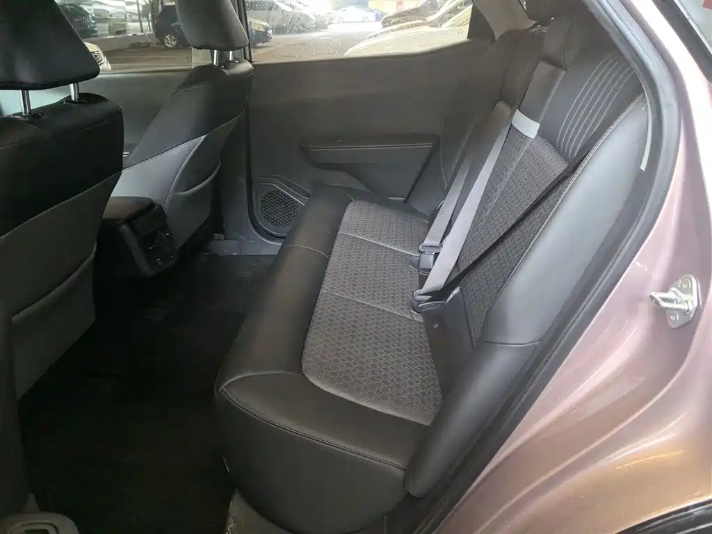 Toyota bZ3 2023 616km Long Range Premium фото 17
