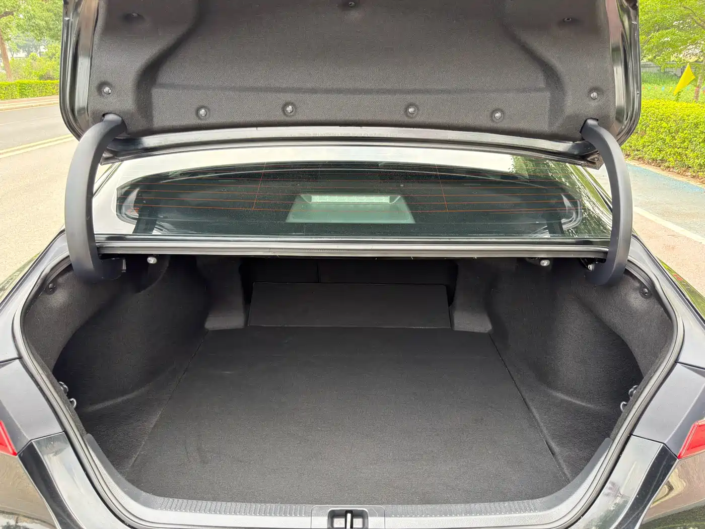 Toyota Camry 2021 2.0G Luxury Edition фото 8