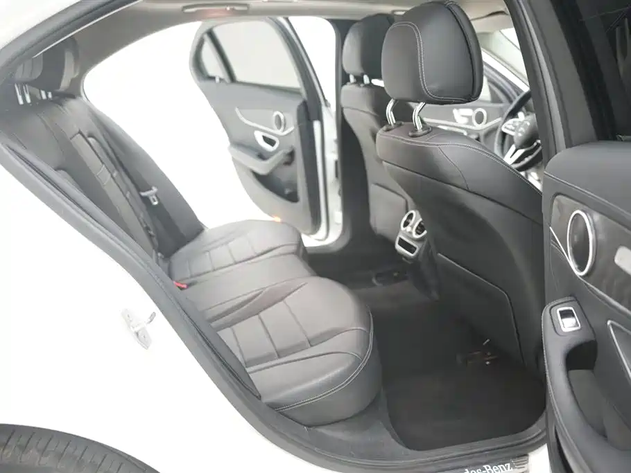 Mercedes-Benz C-Class 2019 Facelift C 260 L Sport фото 12