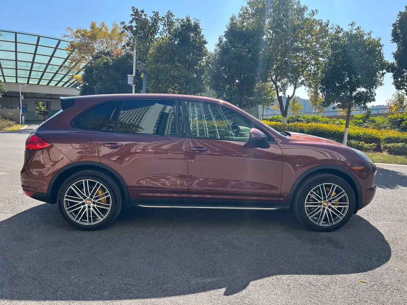 Porsche Cayenne фото 9