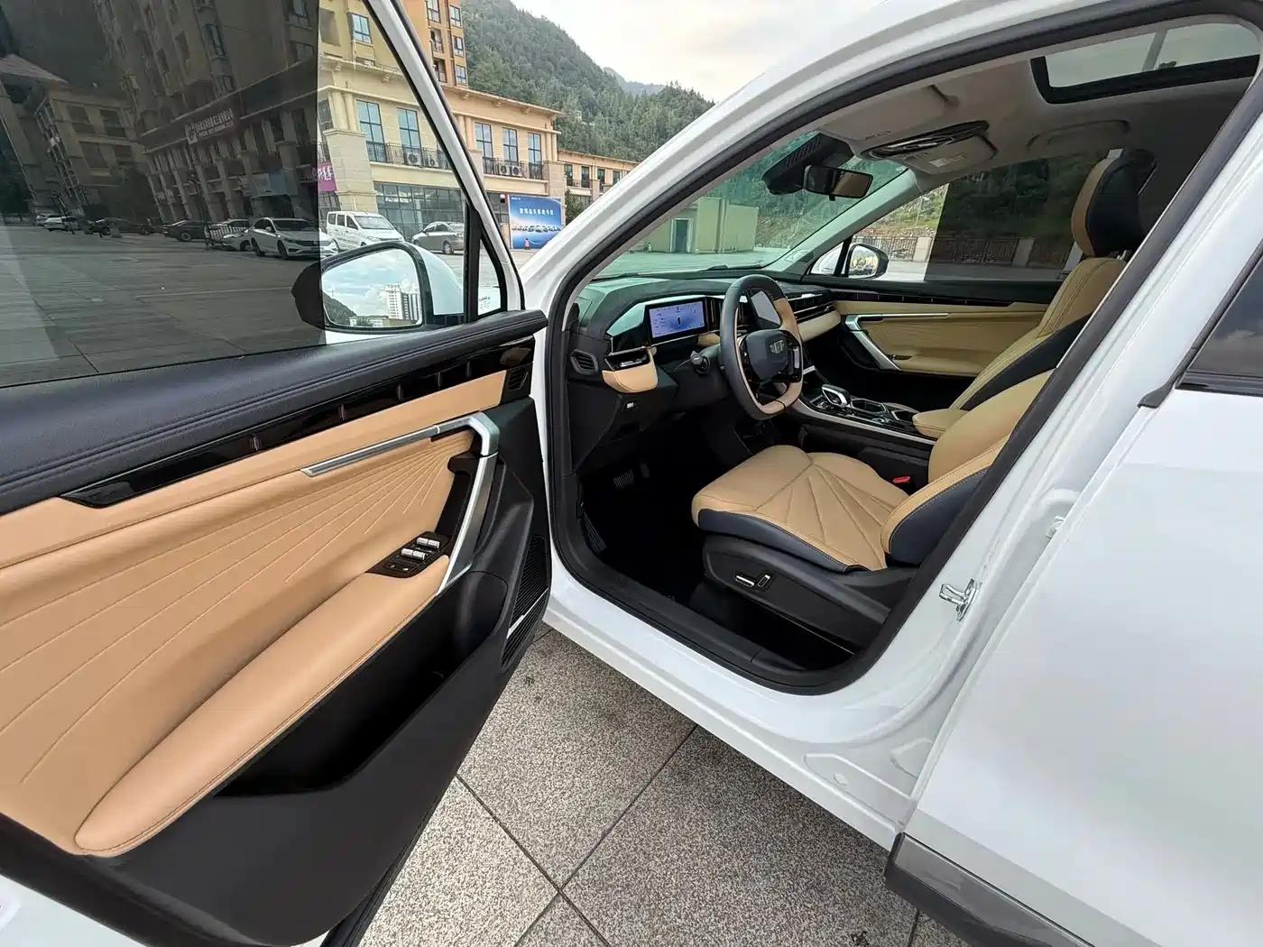 GEELY AUTOMOBILE BOYUE L