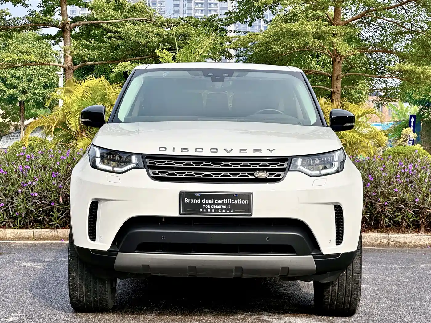 Land Rover Discovery 2019 3.0 SC V6 SE фото 2