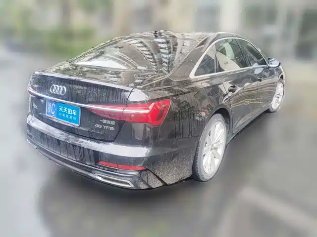 Audi A6L 2021 45 TFSI Exclusive Sport — фото 2
