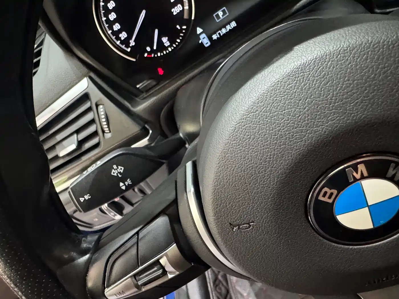 BMW 1 Series 2020 Model 120i M Sport Package фото 23