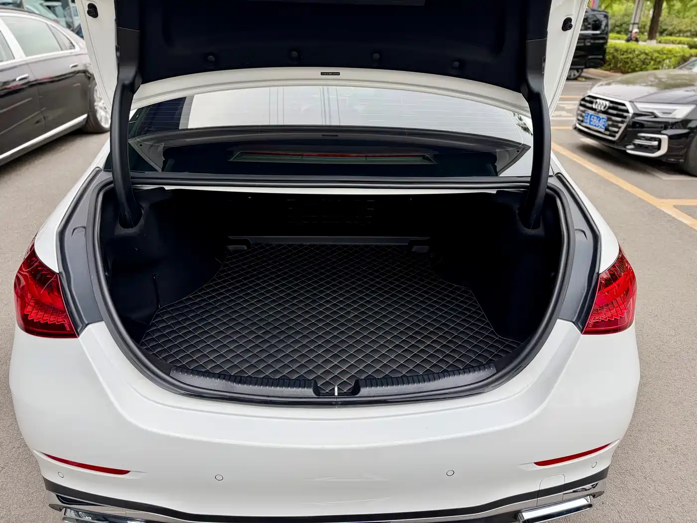 Mercedes-Benz C-Class 2023 C 260 L Sport фото 21