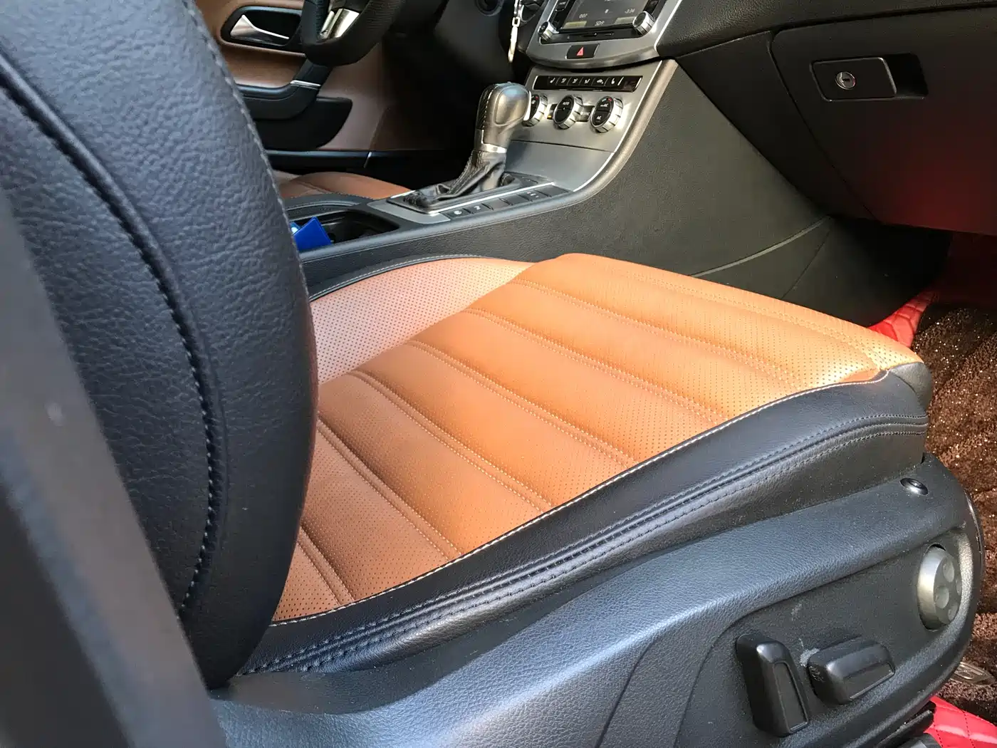 Volkswagen FAW-Volkswagen CC 2013 2.0TSI Ultimate фото 14
