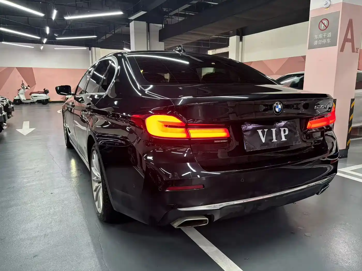 Фото 8 - BMW 5 Series