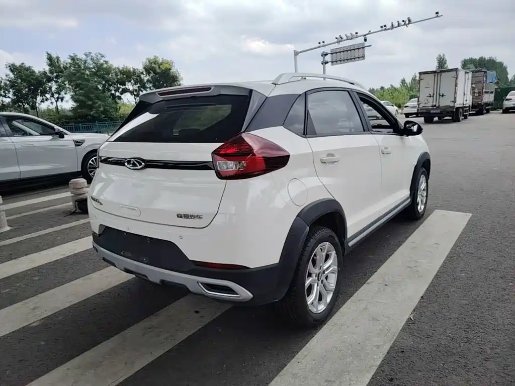 Chery Tiggo 3x 2021 2021 Diamond Edition 1.5L CVT 3-Carat