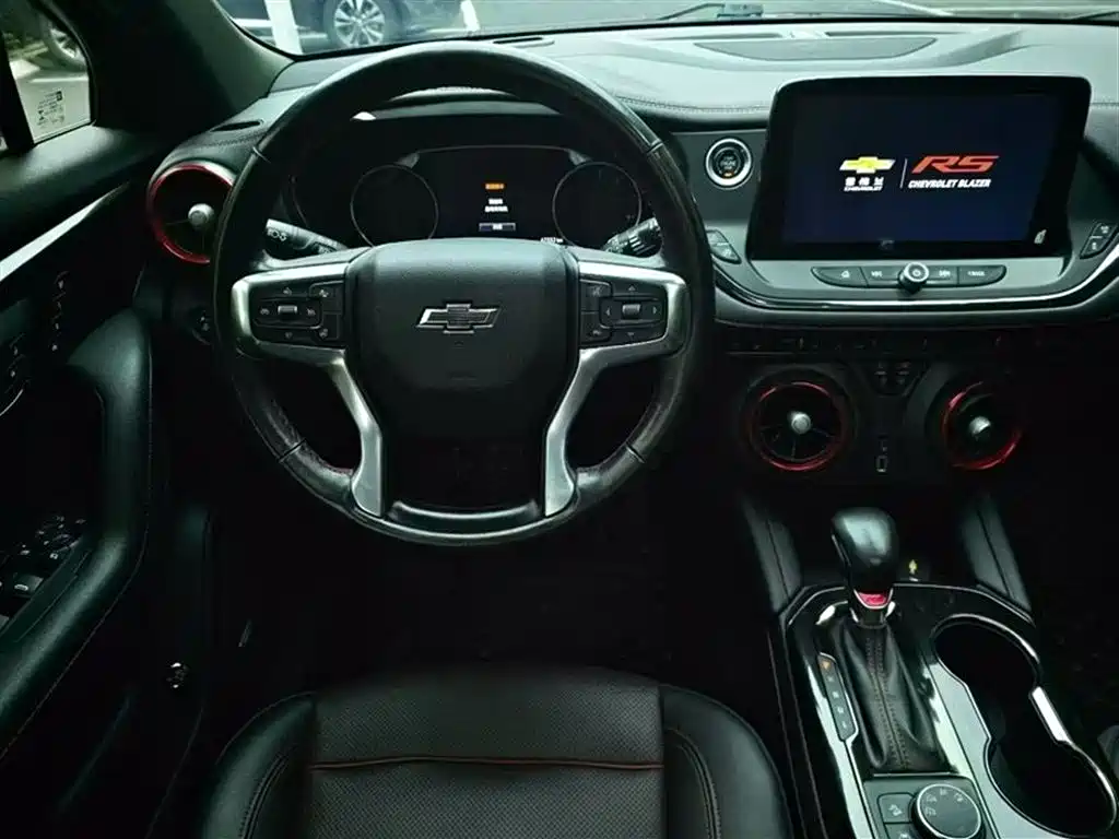 Chevrolet Trailblazer 2022 Mild Hybrid 650T RS Twin-Clutch AWD 7-Seater Flagship Edition фото 5