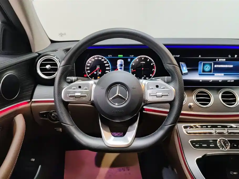 Mercedes-Benz E-Class 2020 E 260 L Sport 4MATIC фото 15