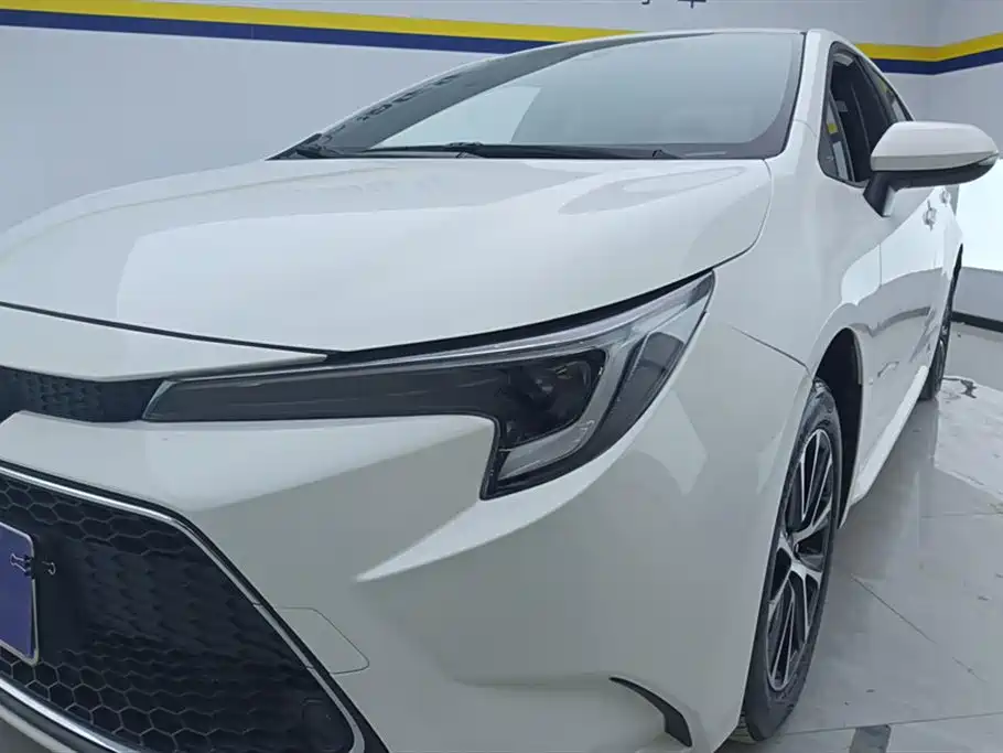 Toyota Levin 2022 185T CVT Luxury Edition фото 5