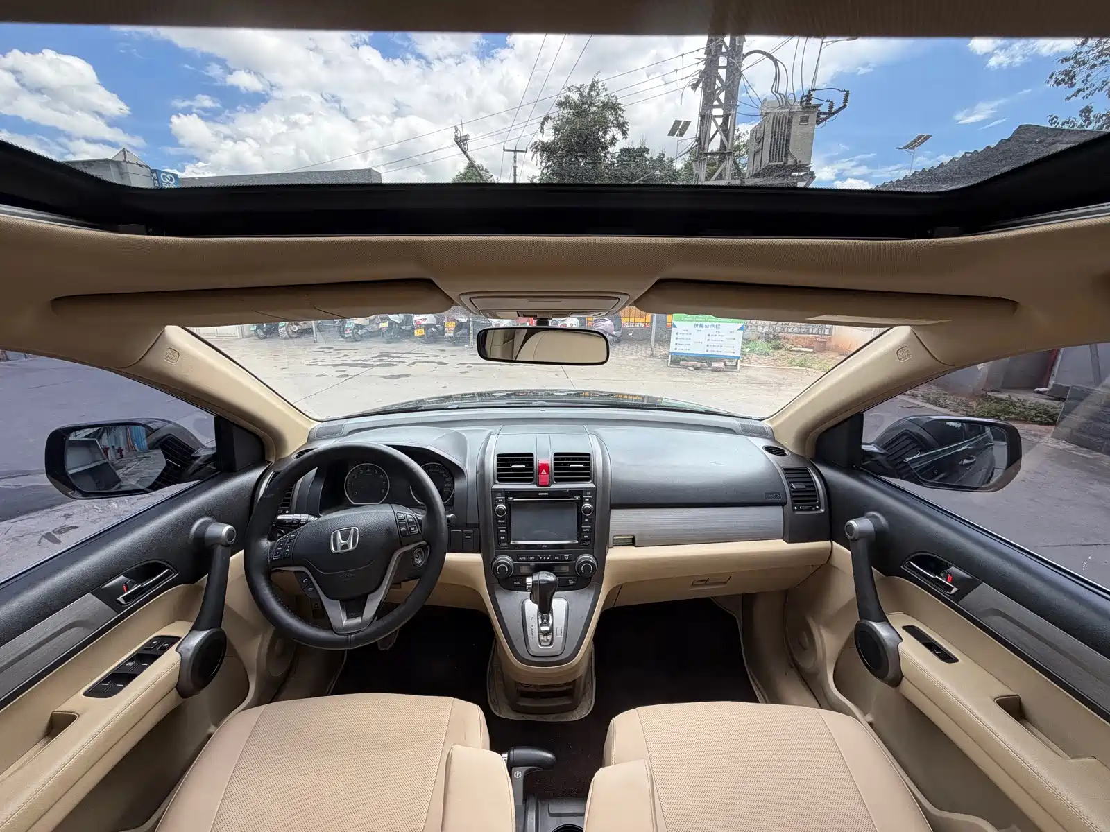 Фото 9 - Honda CR-V