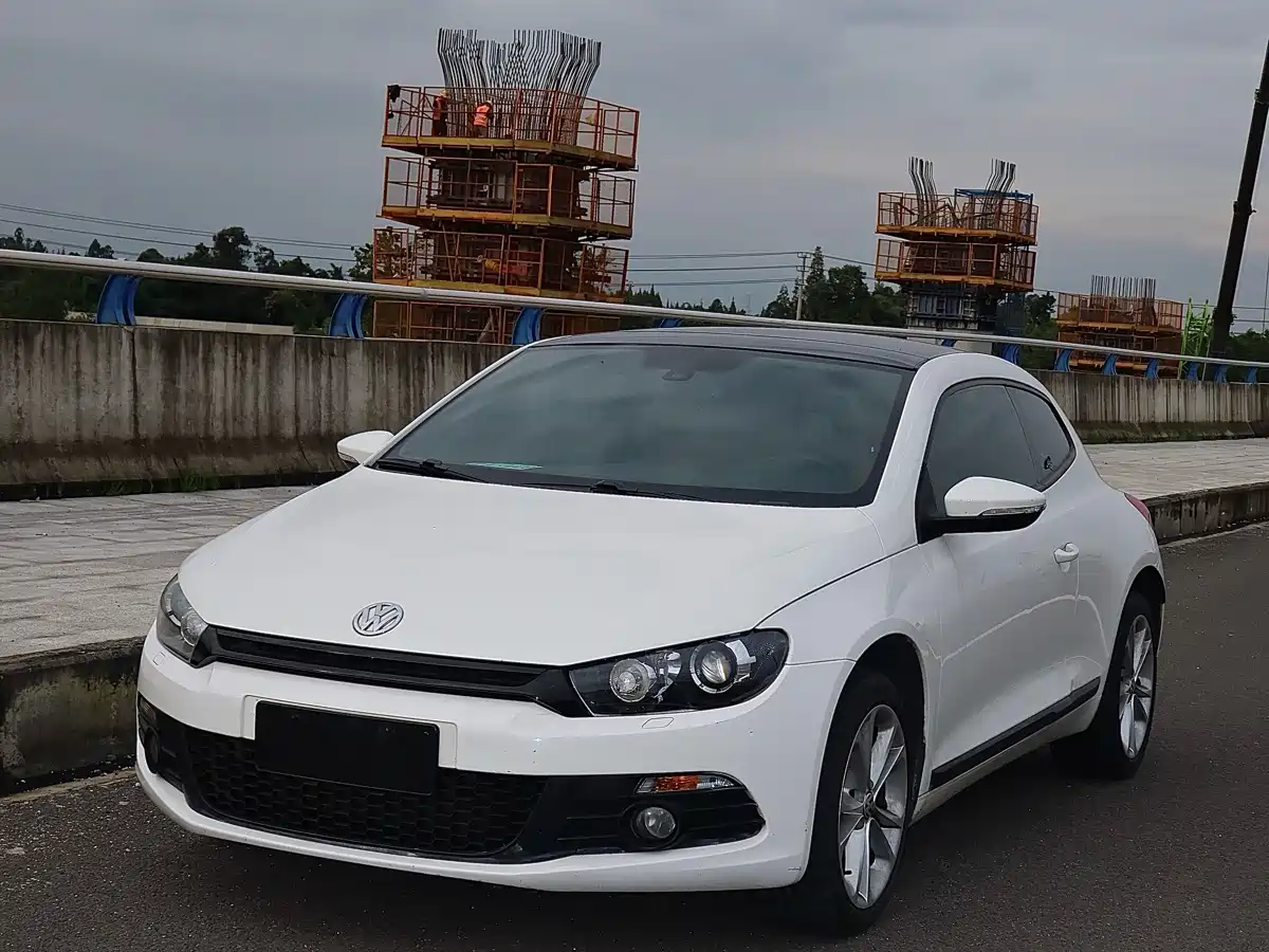 Volkswagen Scirocco 2011 2.0TSI Luxury