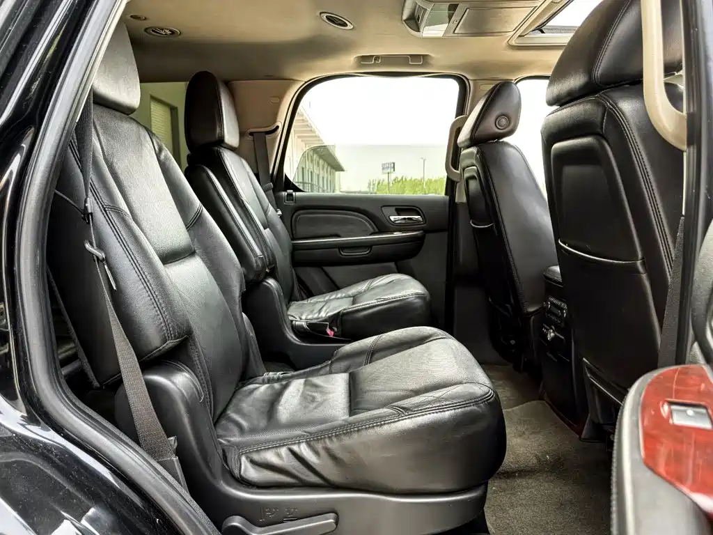 Cadillac Escalade 2009 2008 6.2 AWD