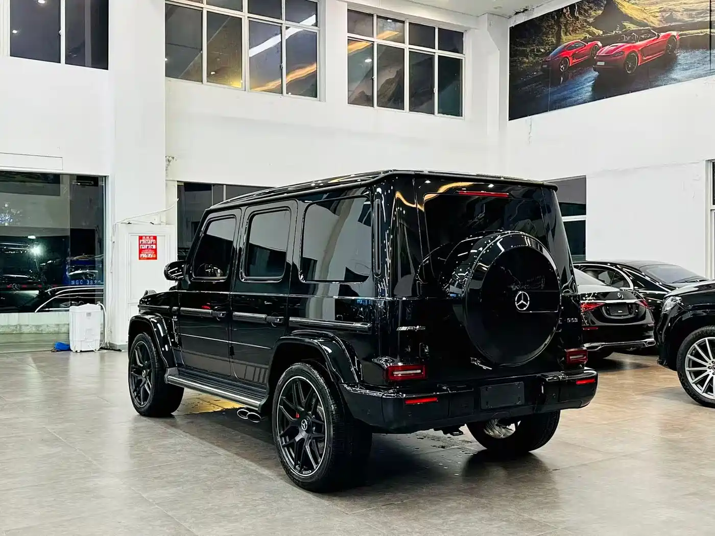 Mercedes-Benz G-Class AMG 2023 AMG G 63 фото 4